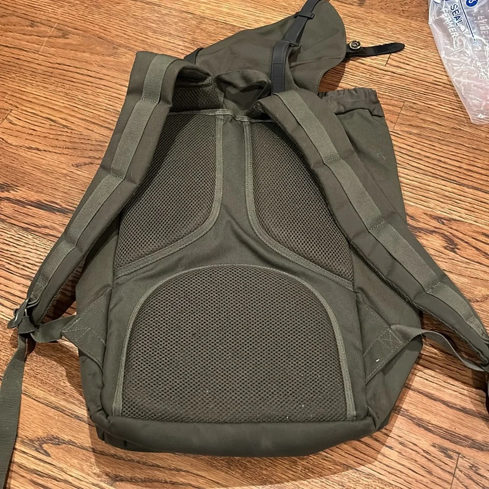 Hershel backpack army green